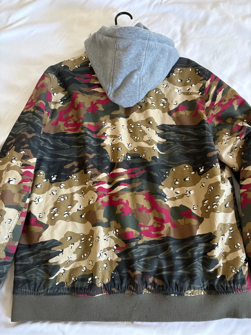 American Rag Men’s Camo Hooded Bomber Jacket in Multicolor
